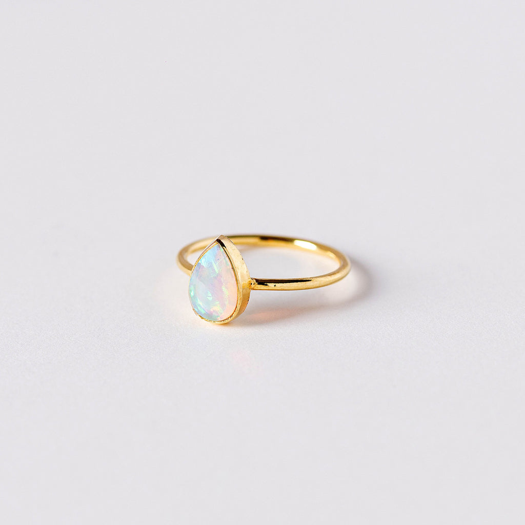 Ame Ring — Ethiopian Opal de INDIGO