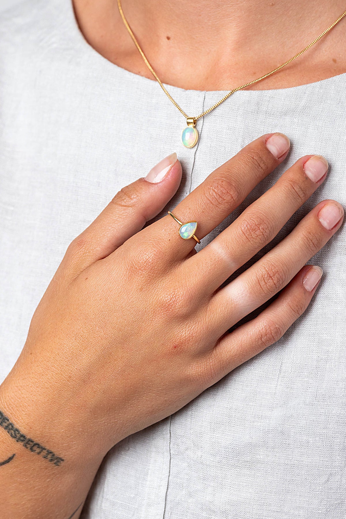 Ame Ring — Ethiopian Opal de INDIGO