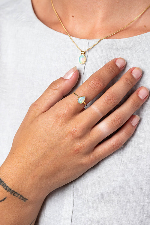 Ame Ring — Ethiopian Opal de INDIGO