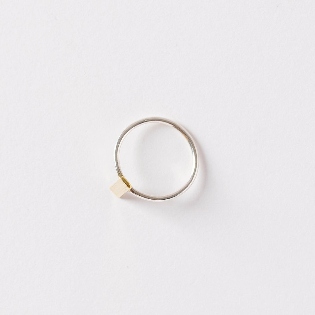 Argent Rectangle Ring de INDIGO
