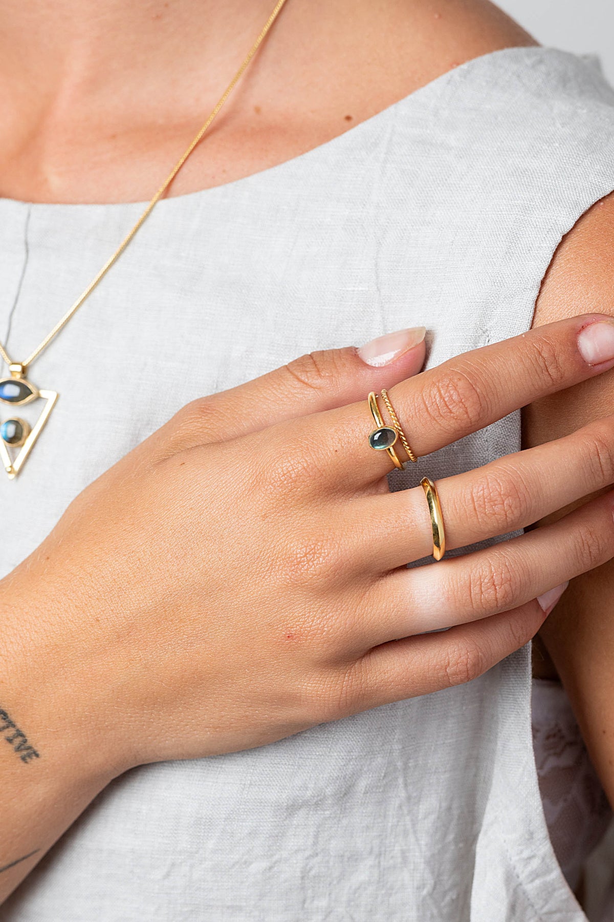 Nami Ring de INDIGO