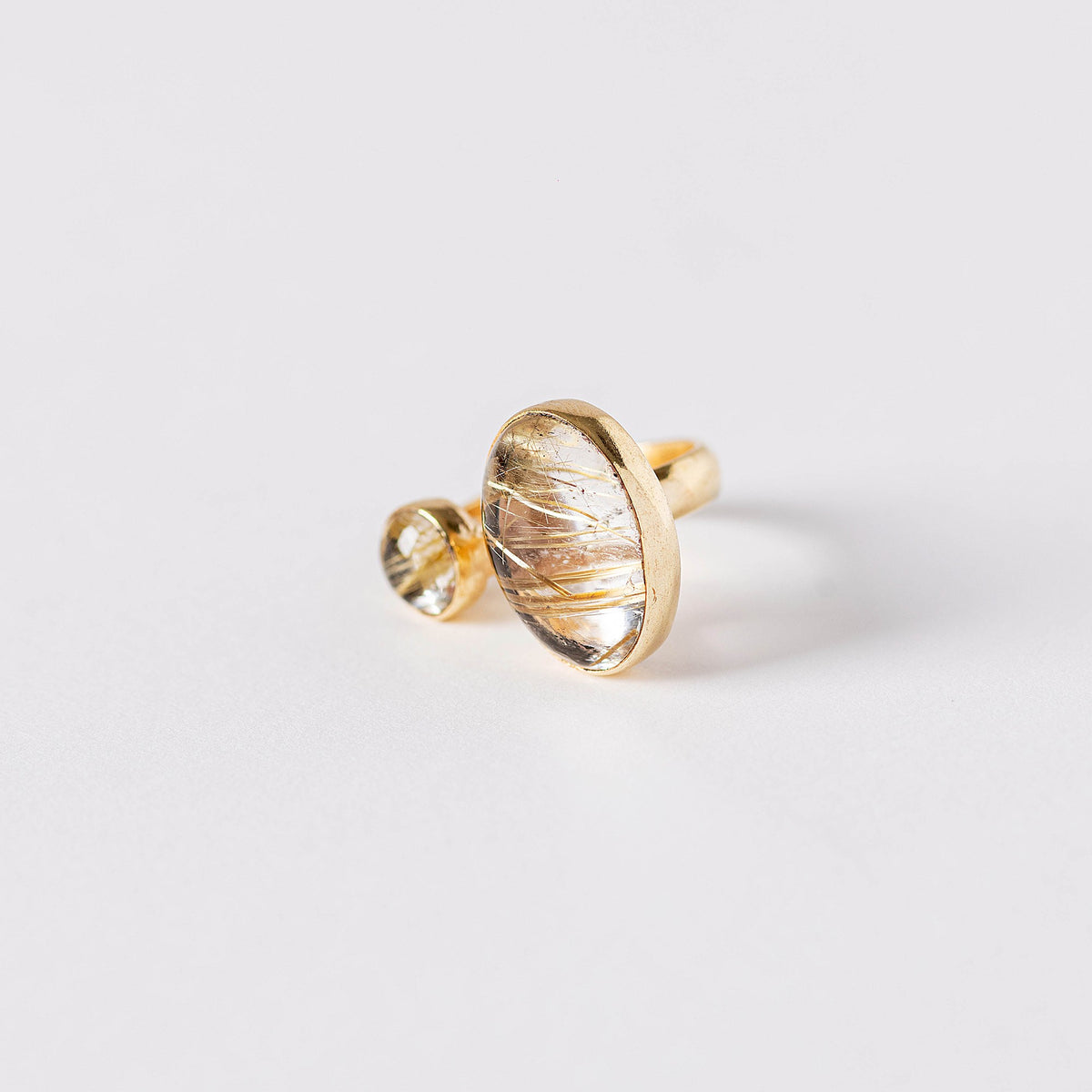 Sora Ring de INDIGO